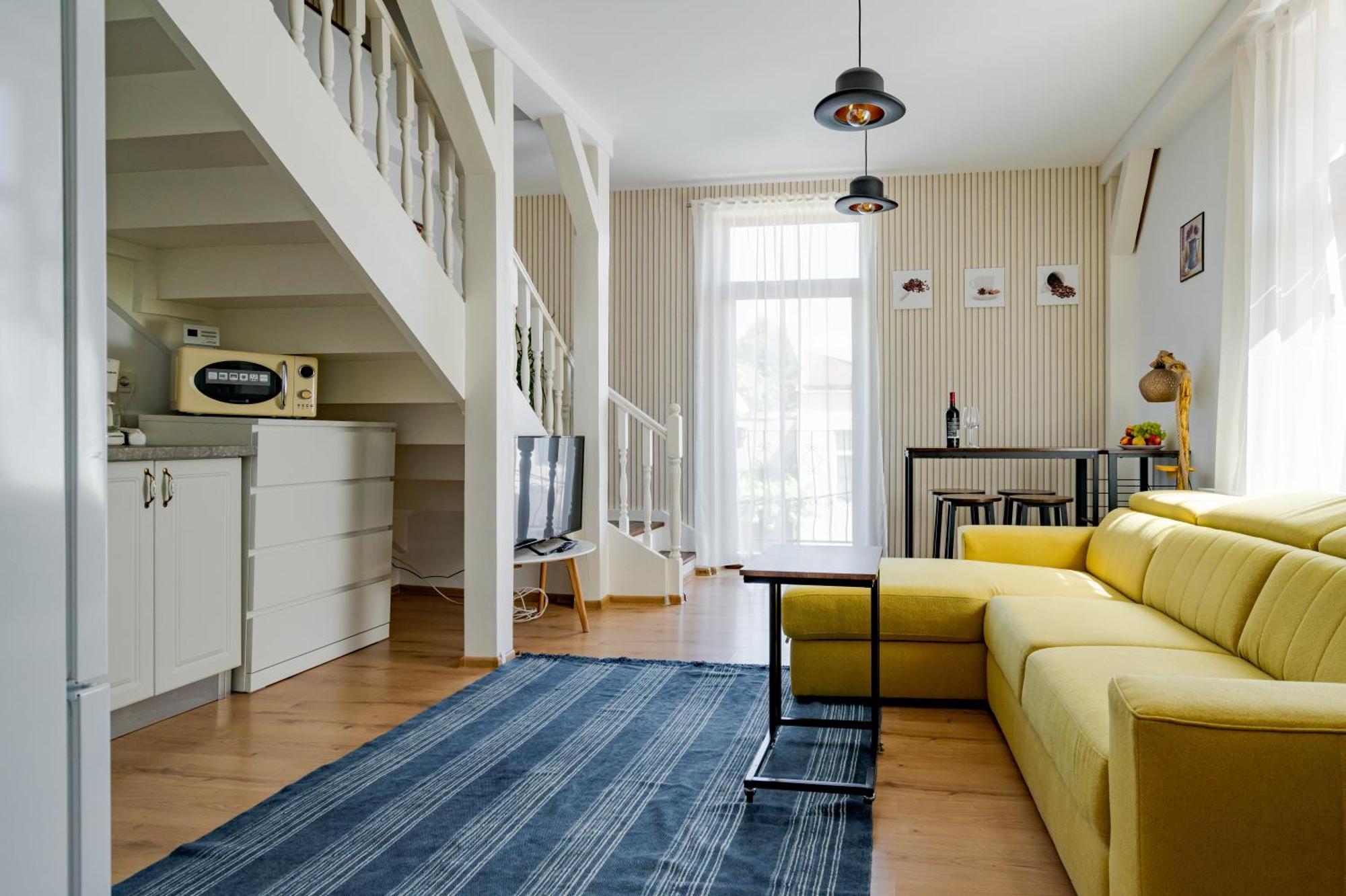 Central Muse Apartment Бухарест Екстер'єр фото